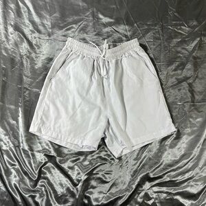 Womens white Shorts